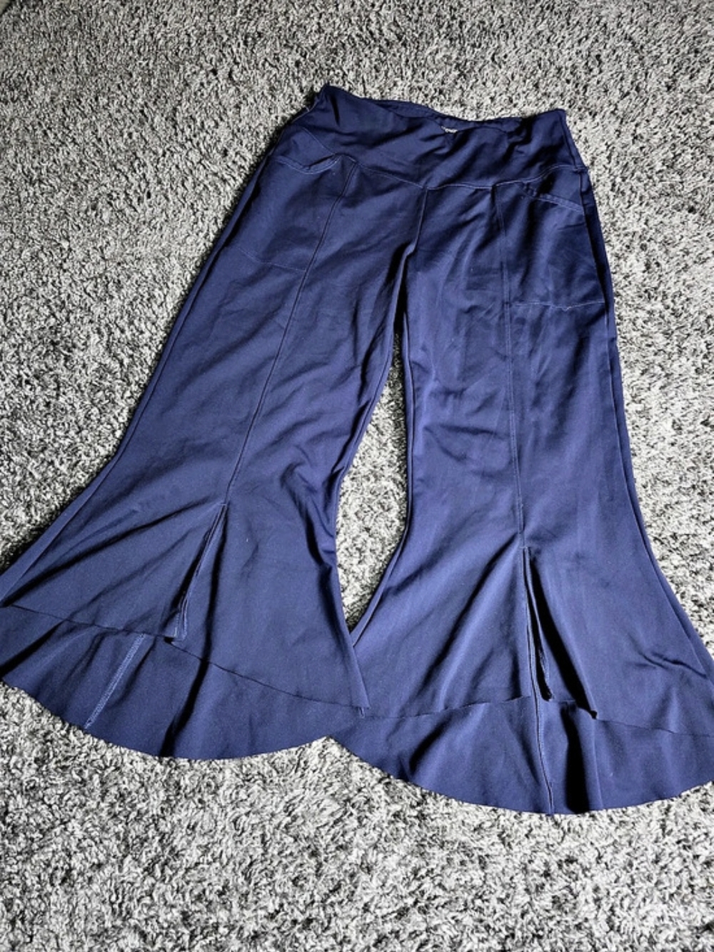 G4FREЕ EverGoing High-Waist Ruffle 4FREЕ Wide Leg Pants in Blue Size Large Like